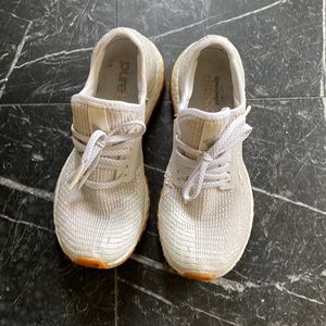 Nike Pure Boosts Size US 7.5 W